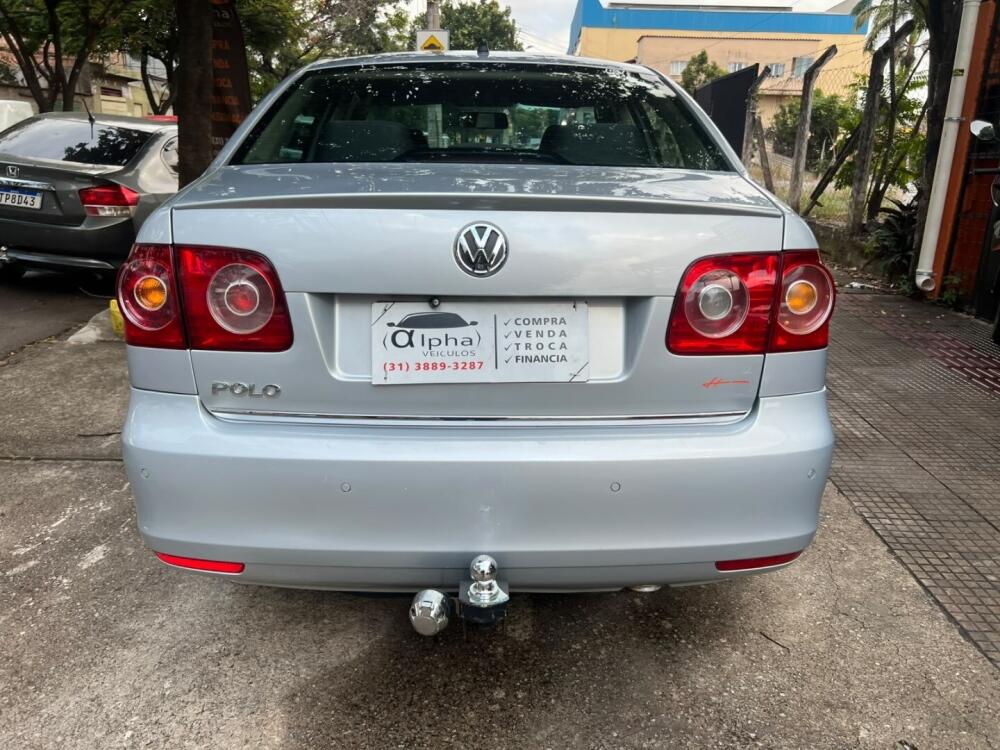 Volkswagen Polo Sedan