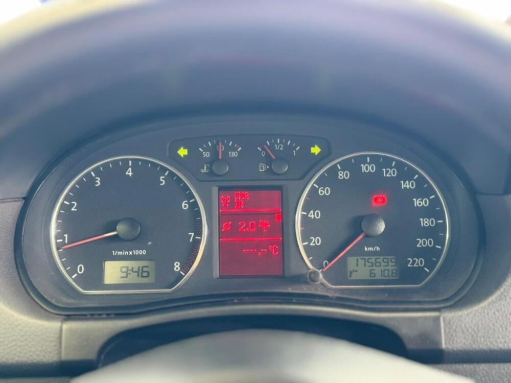 Volkswagen Polo Sedan