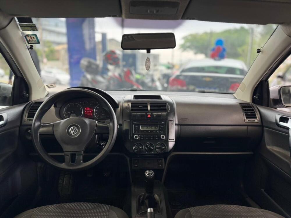 Volkswagen Polo Sedan
