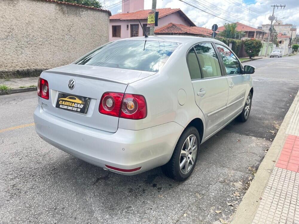 Volkswagen Polo Sedan