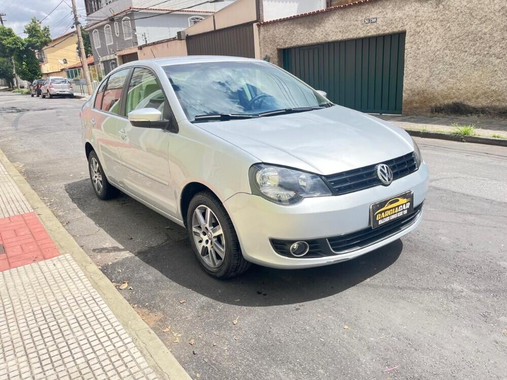 Volkswagen Polo Sedan