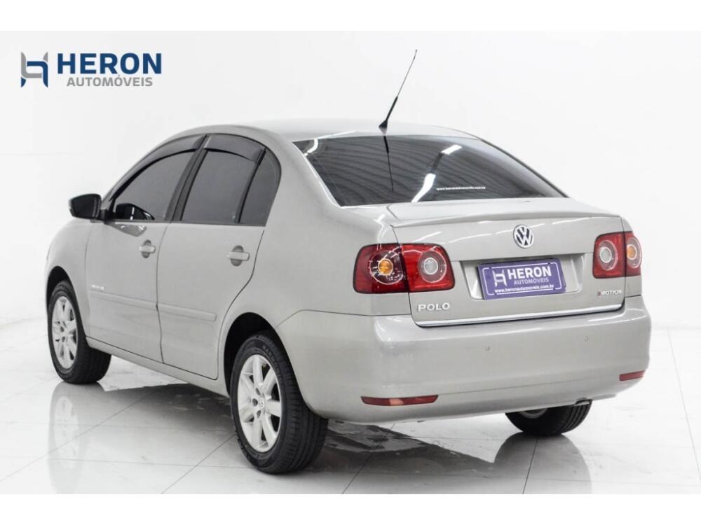 Volkswagen Polo Sedan