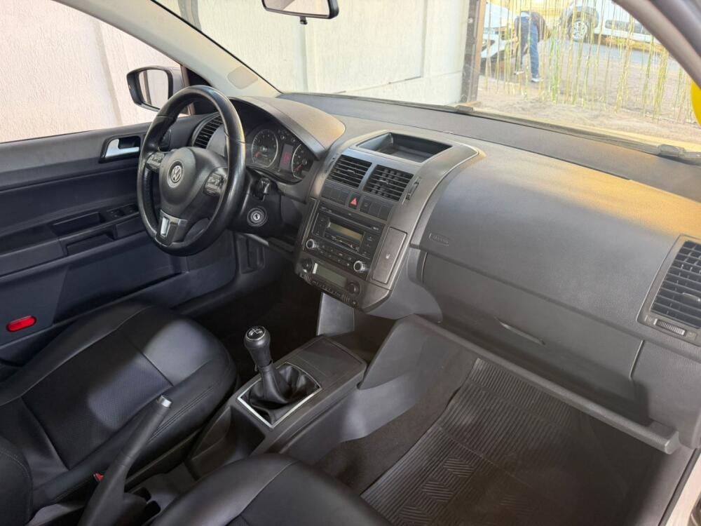 Volkswagen Polo Sedan