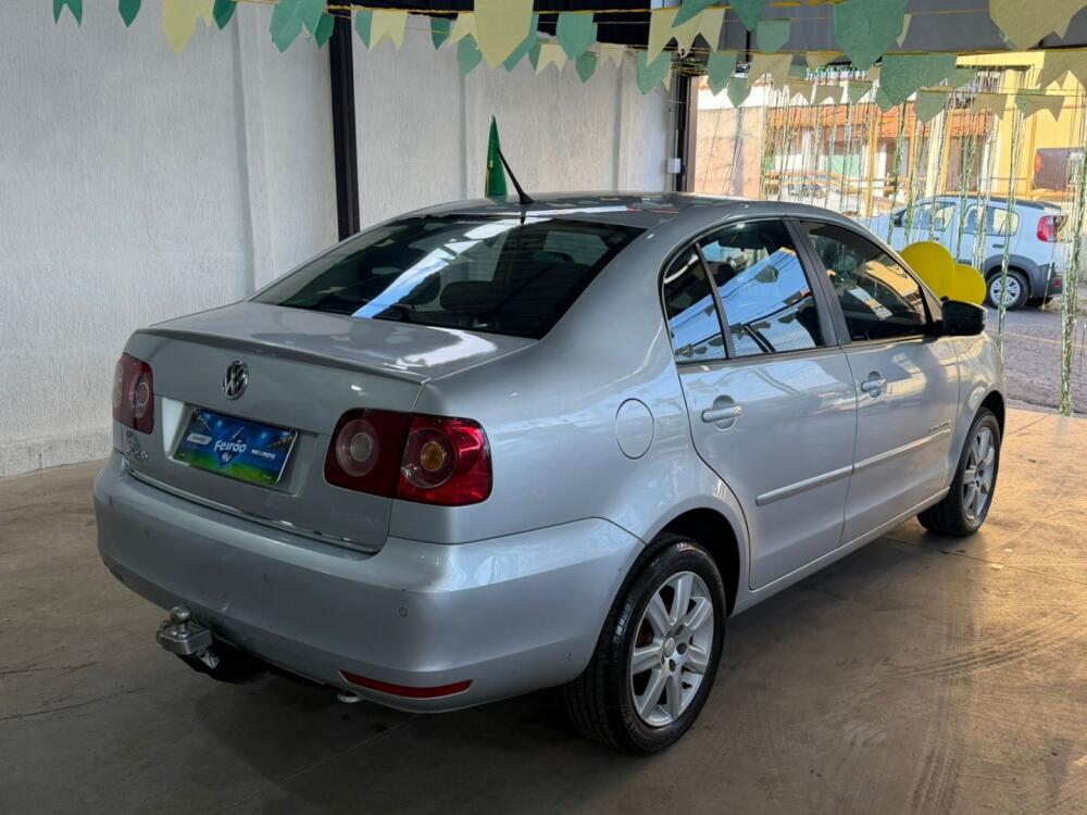 Volkswagen Polo Sedan