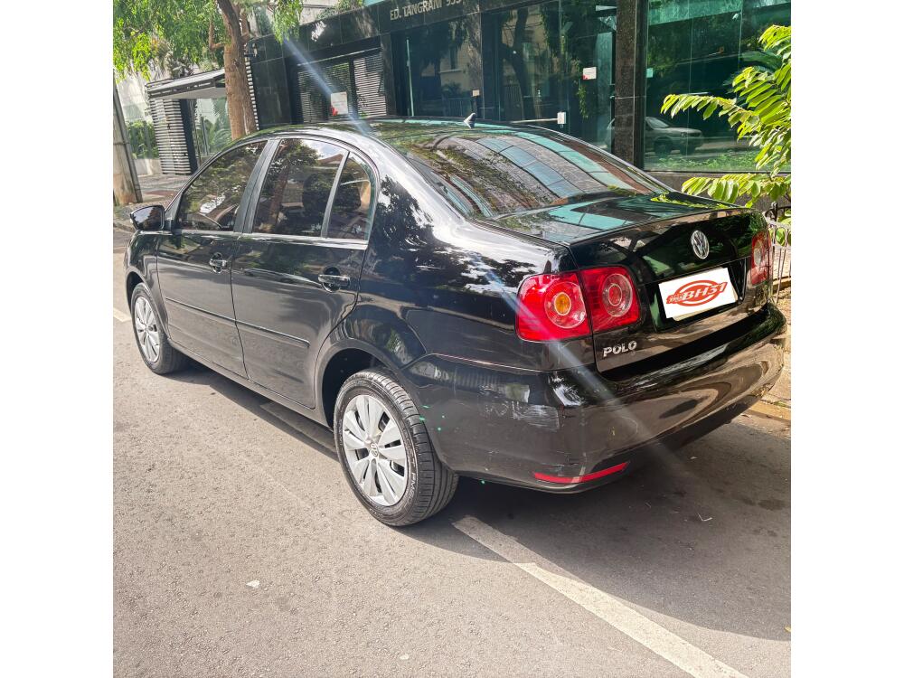 Volkswagen Polo Sedan