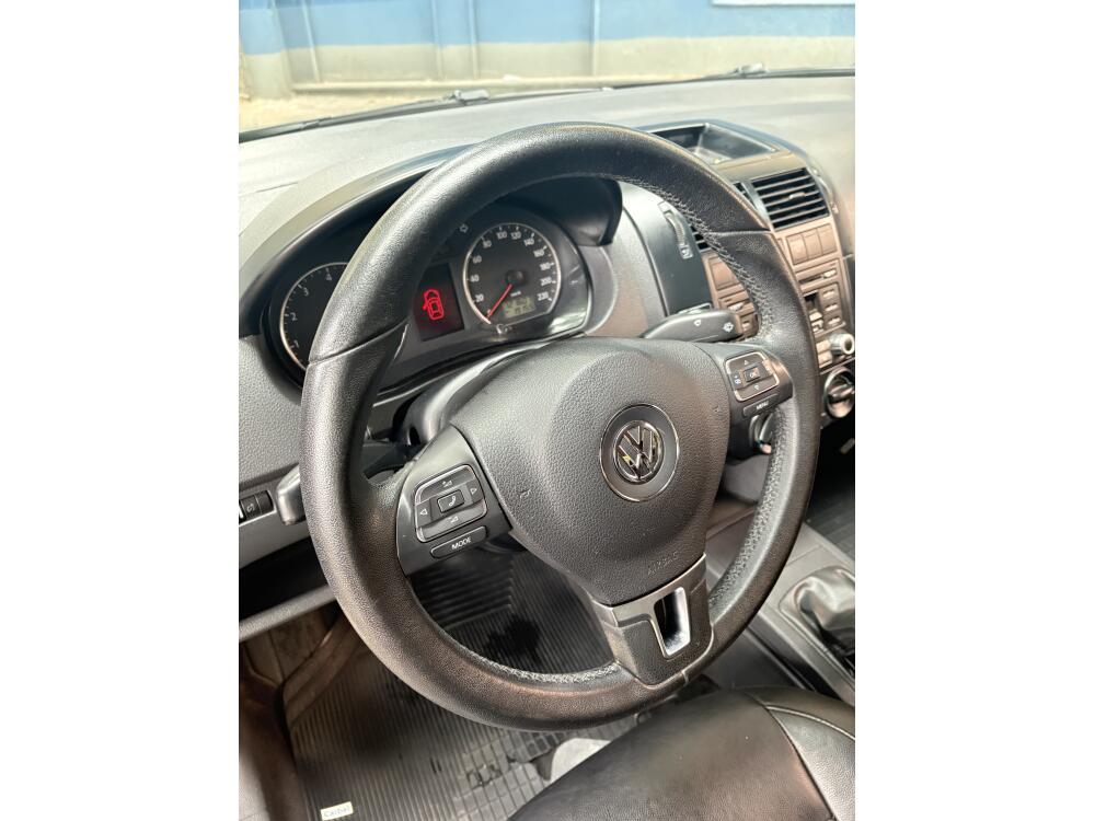 Volkswagen Polo Sedan