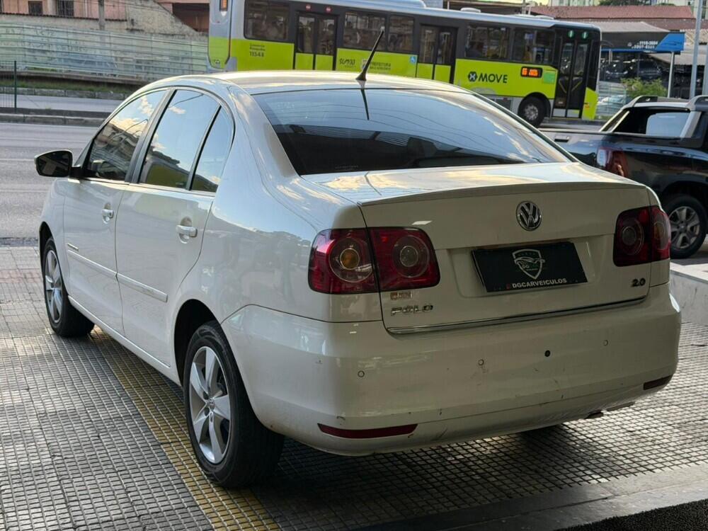 Volkswagen Polo Sedan