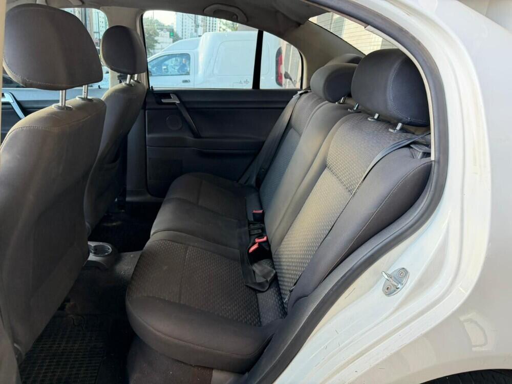Volkswagen Polo Sedan