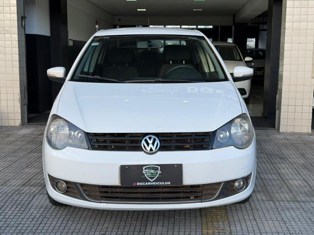 Volkswagen Polo Sedan