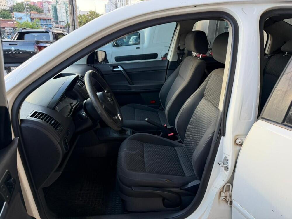 Volkswagen Polo Sedan