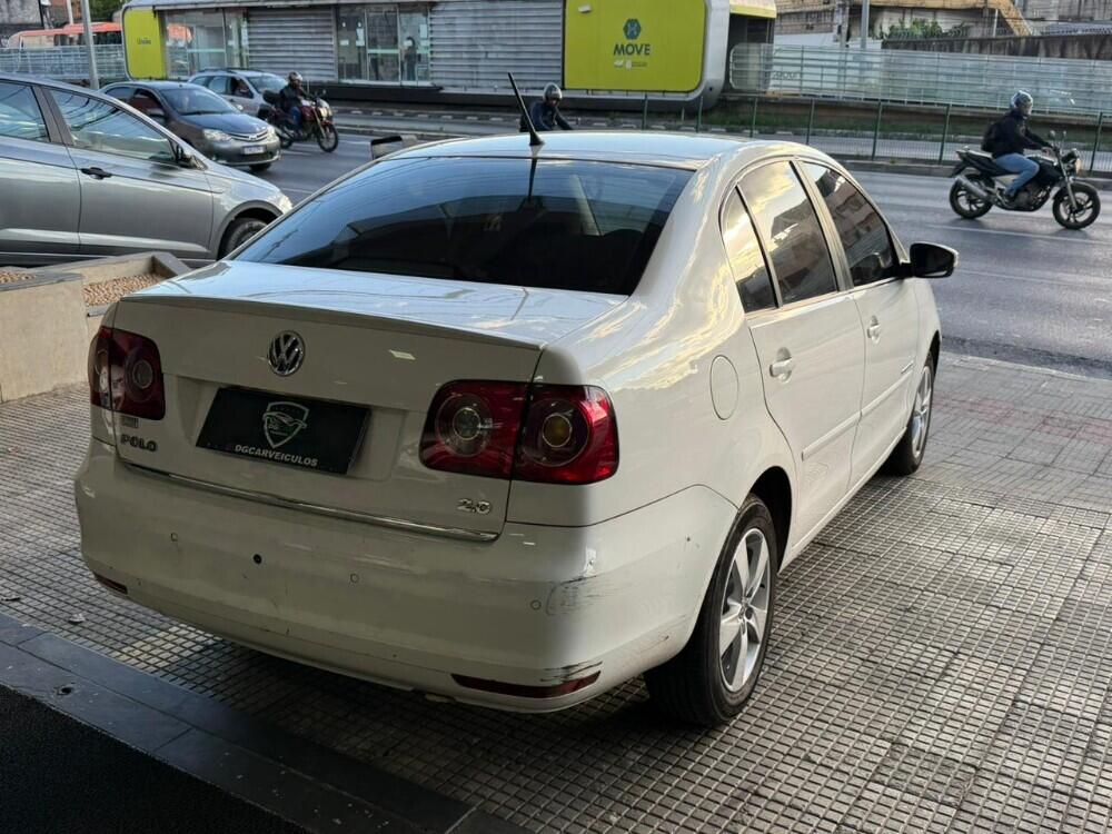 Volkswagen Polo Sedan