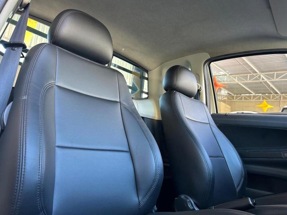 Volkswagen Saveiro Cab Dupla