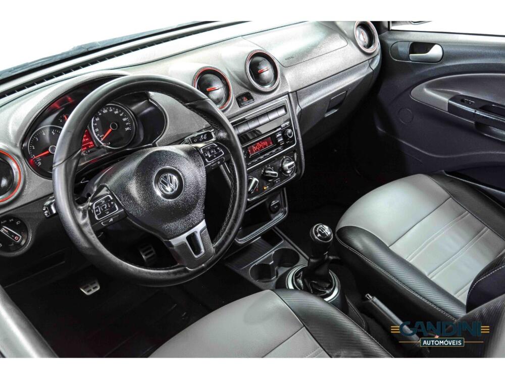 Volkswagen Saveiro Cab Dupla