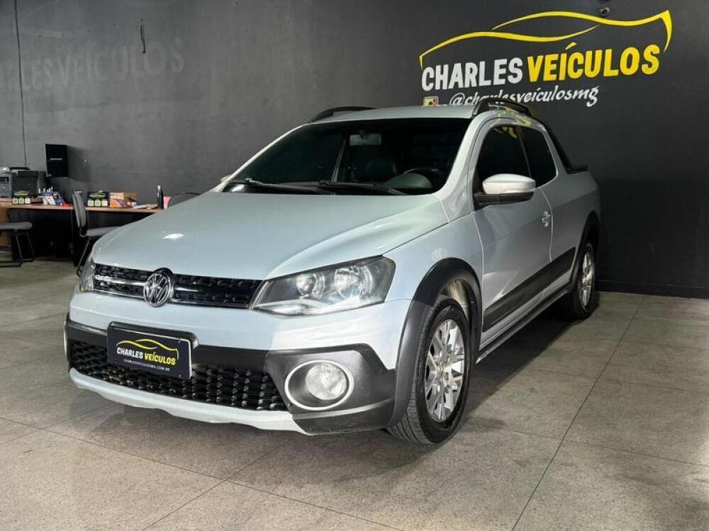 Volkswagen Saveiro Cab Dupla