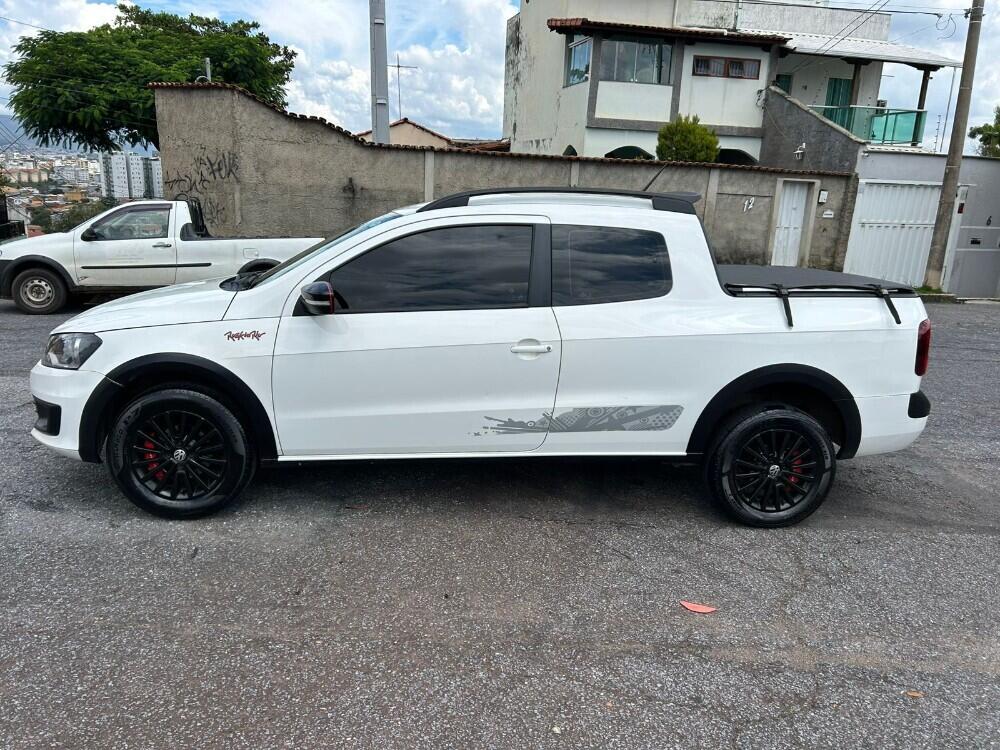 Volkswagen Saveiro Cab Dupla