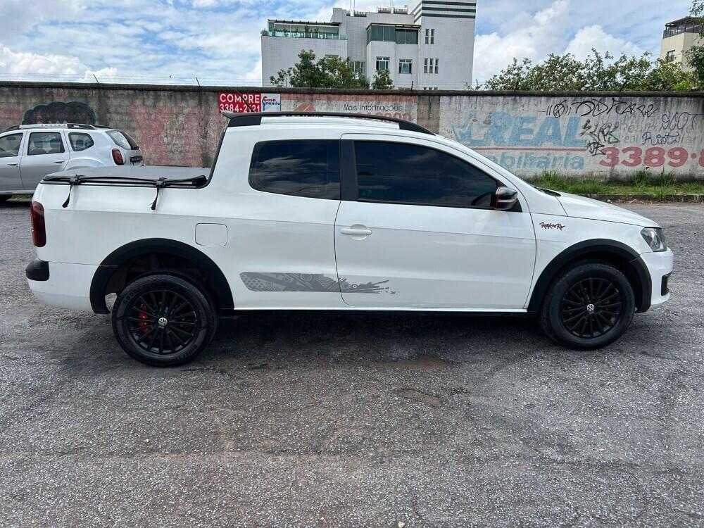 Volkswagen Saveiro Cab Dupla