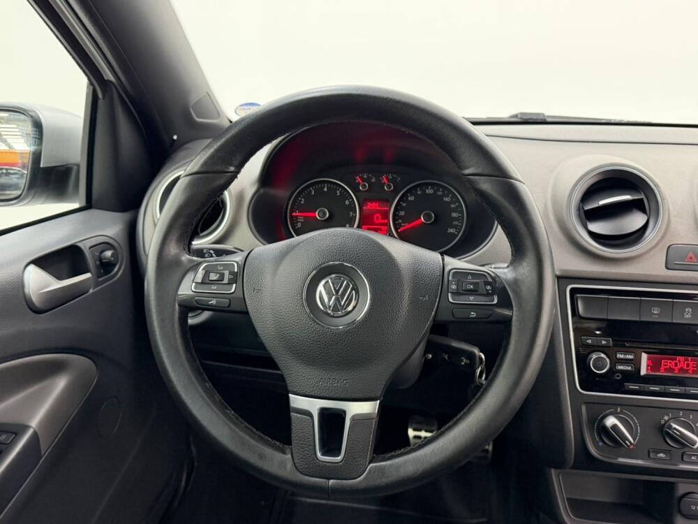 Volkswagen Saveiro Cab Dupla