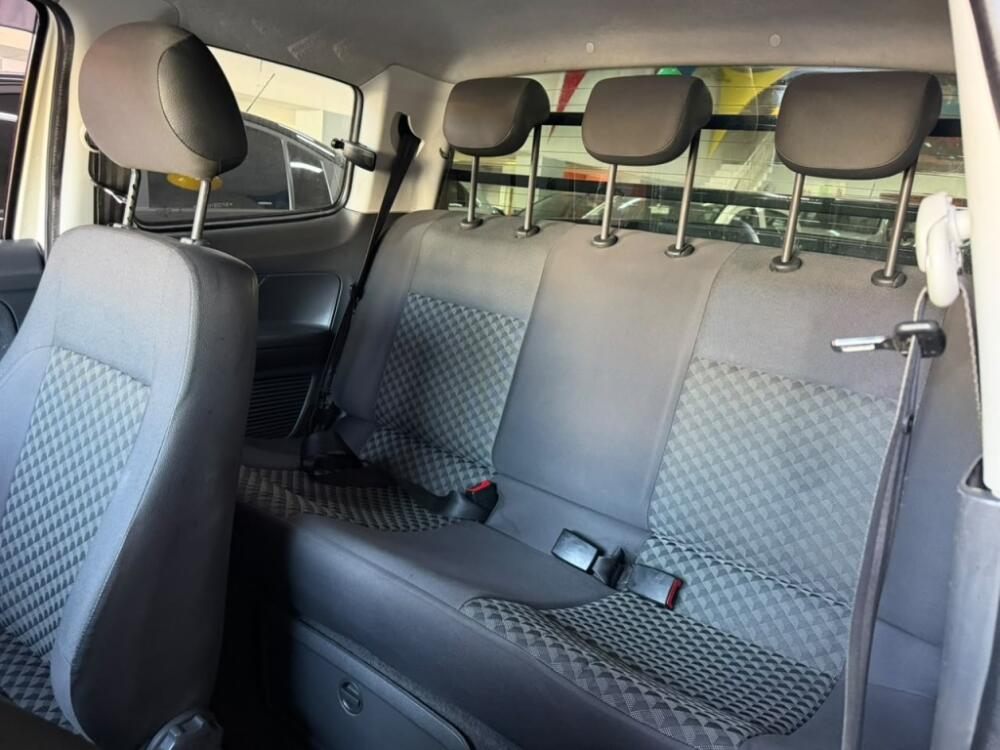 Volkswagen Saveiro Cab Dupla