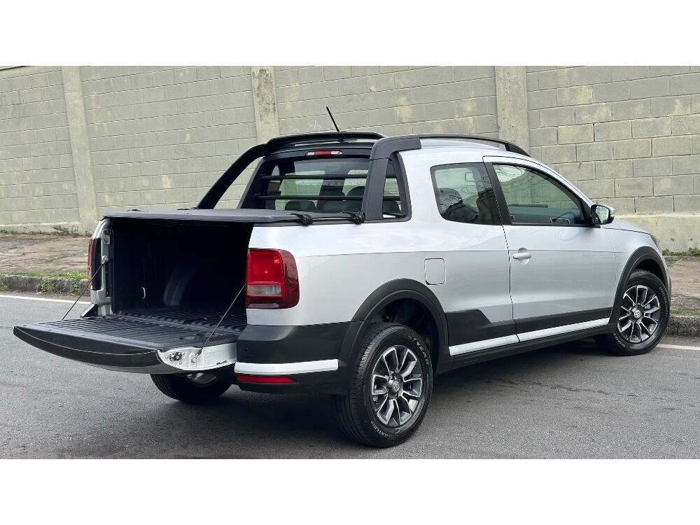 Volkswagen Saveiro Cab Dupla