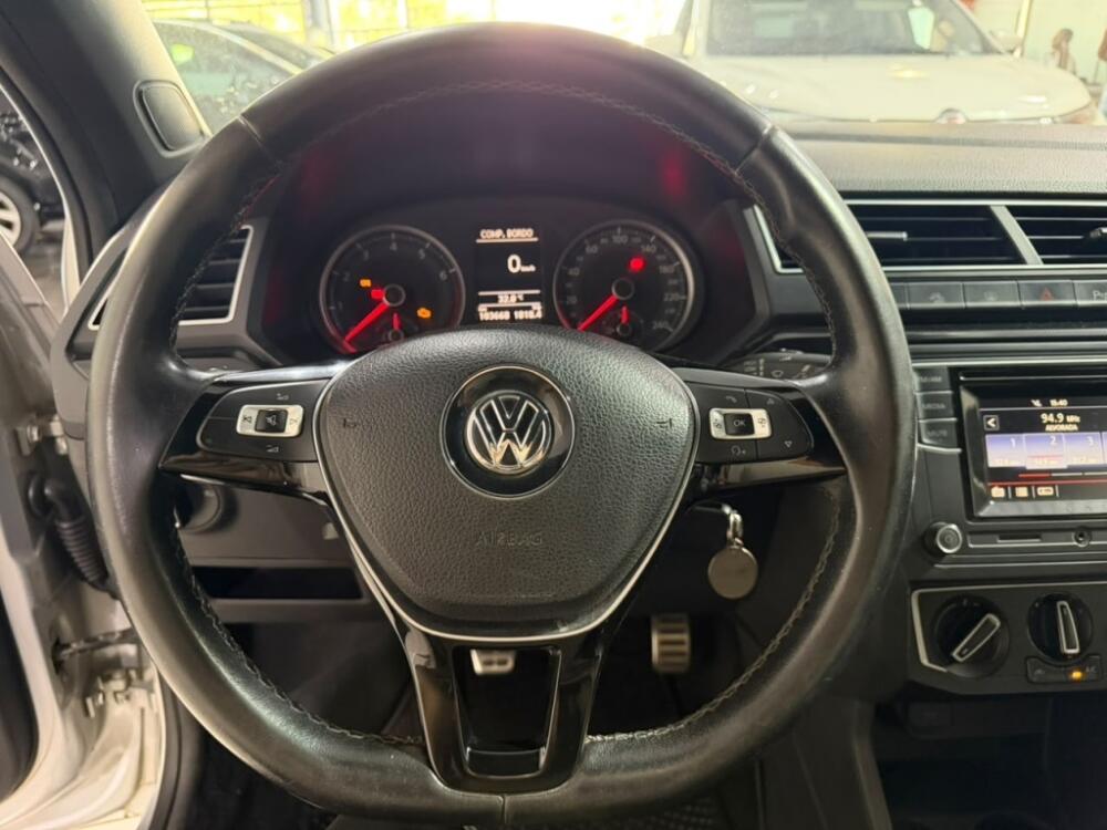 Volkswagen Saveiro Cab Dupla