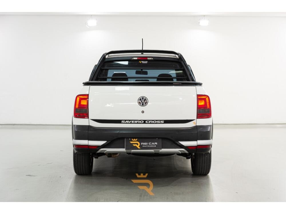 Volkswagen Saveiro Cab Dupla
