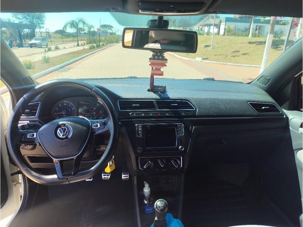 Volkswagen Saveiro Cab Dupla