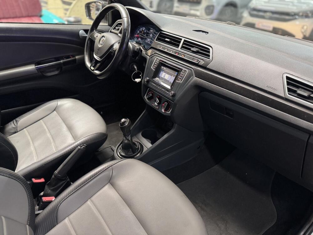 Volkswagen Saveiro Cab Dupla