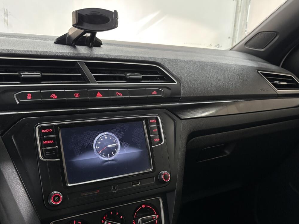 Volkswagen Saveiro Cab Dupla