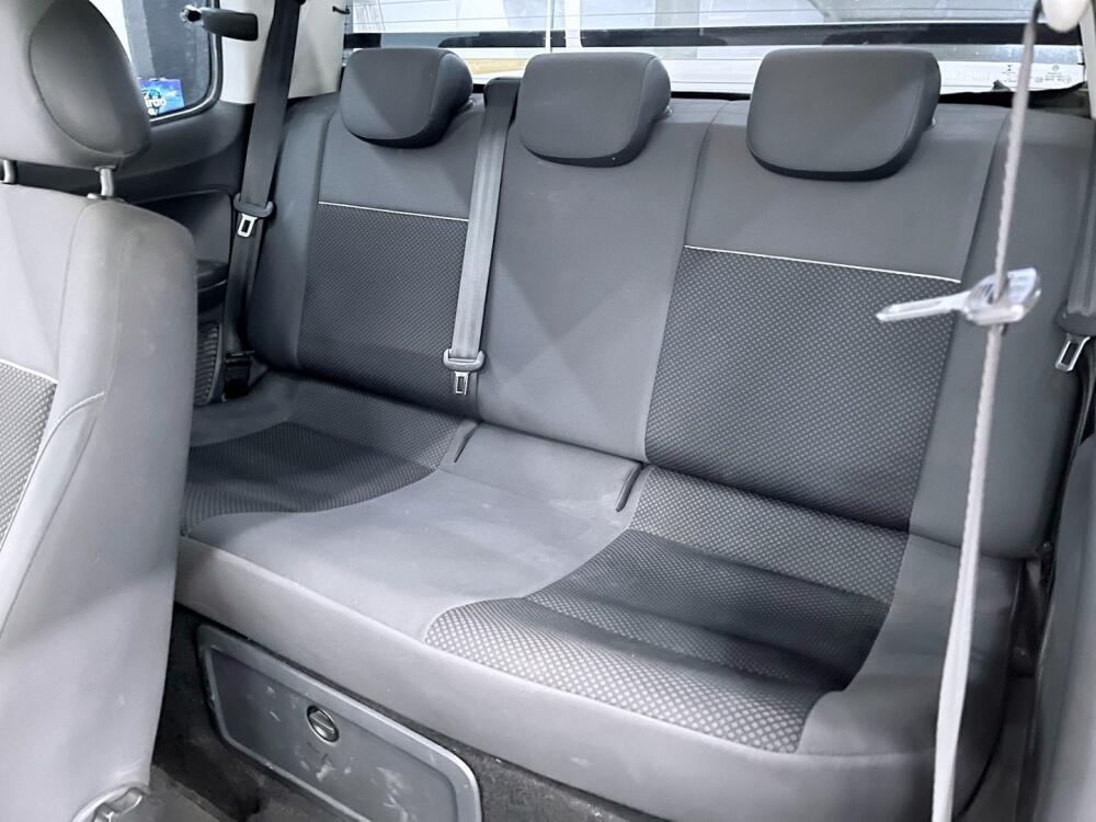 Volkswagen Saveiro Cab Dupla