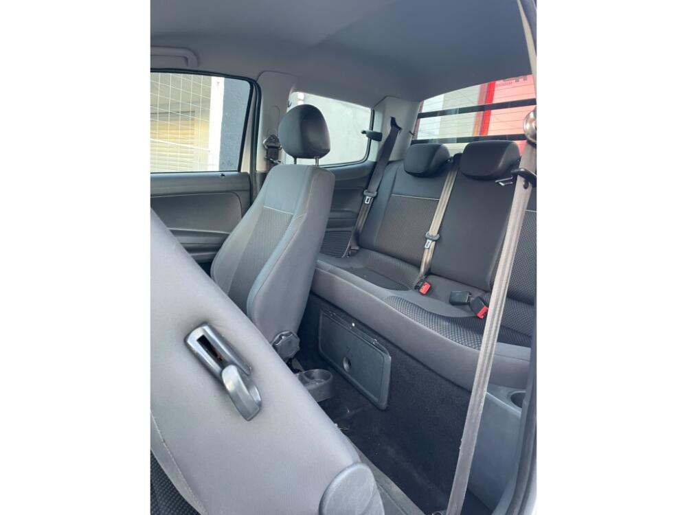 Volkswagen Saveiro Cab Dupla