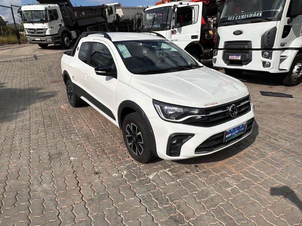 Volkswagen Saveiro Cab Dupla