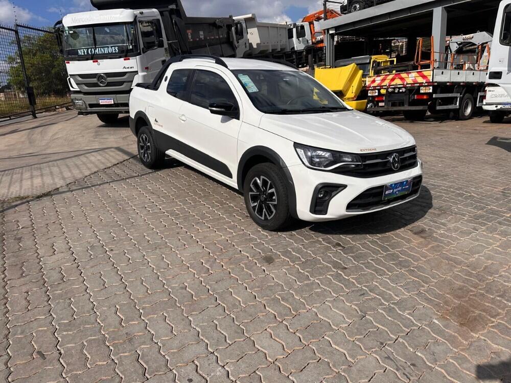 Volkswagen Saveiro Cab Dupla