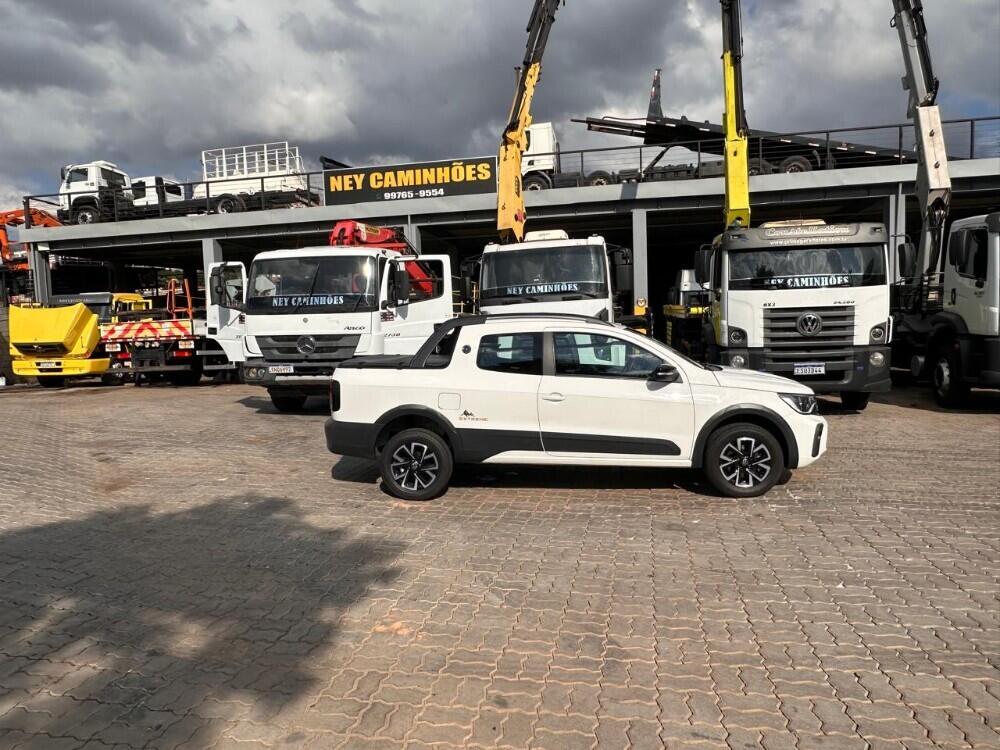 Volkswagen Saveiro Cab Dupla