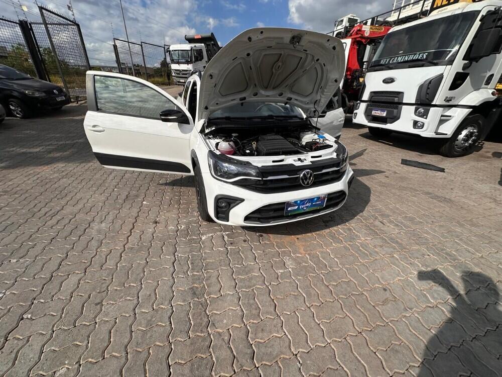 Volkswagen Saveiro Cab Dupla