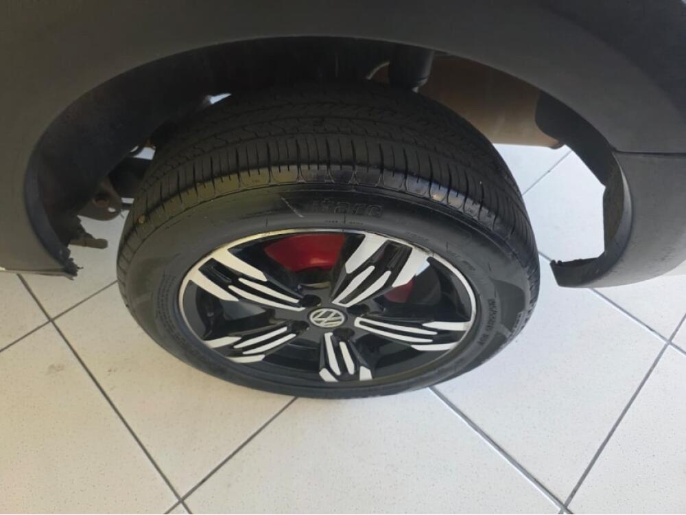 Volkswagen Saveiro Cab. Est.