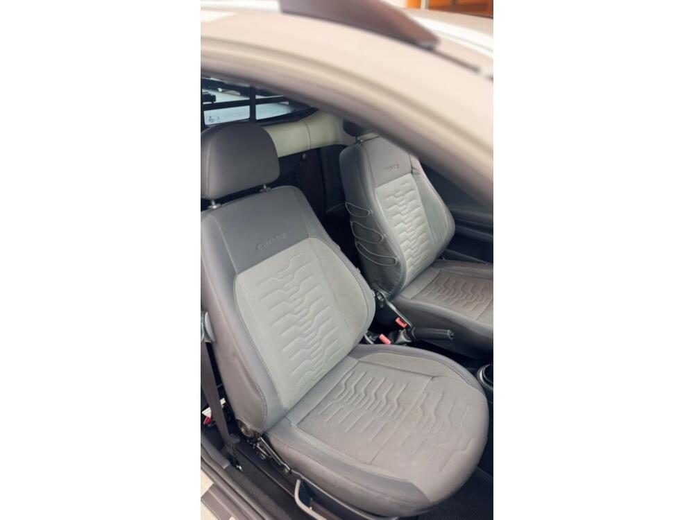 Volkswagen Saveiro Cab. Est.