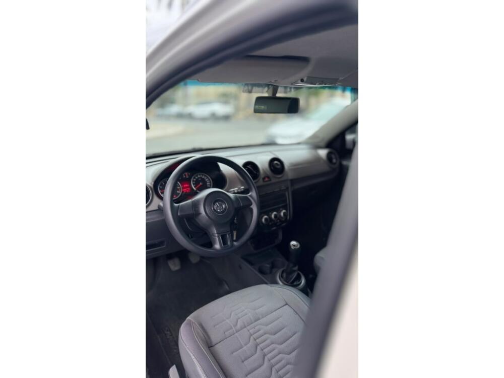 Volkswagen Saveiro Cab. Est.