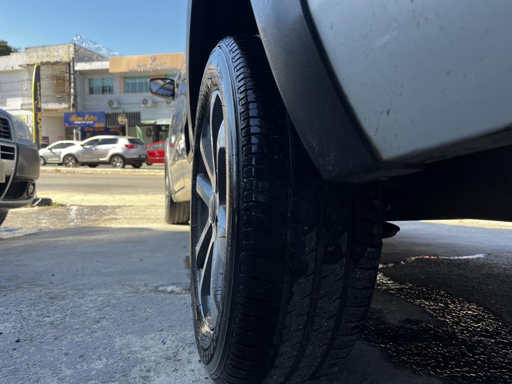 Volkswagen Saveiro Cab. Est.
