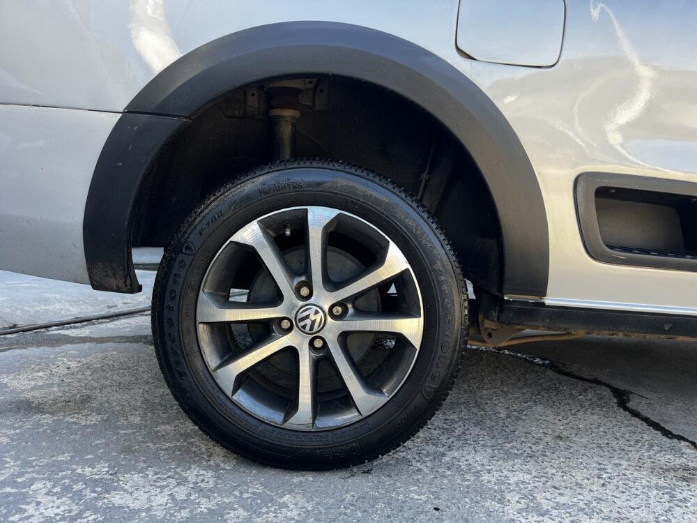 Volkswagen Saveiro Cab. Est.