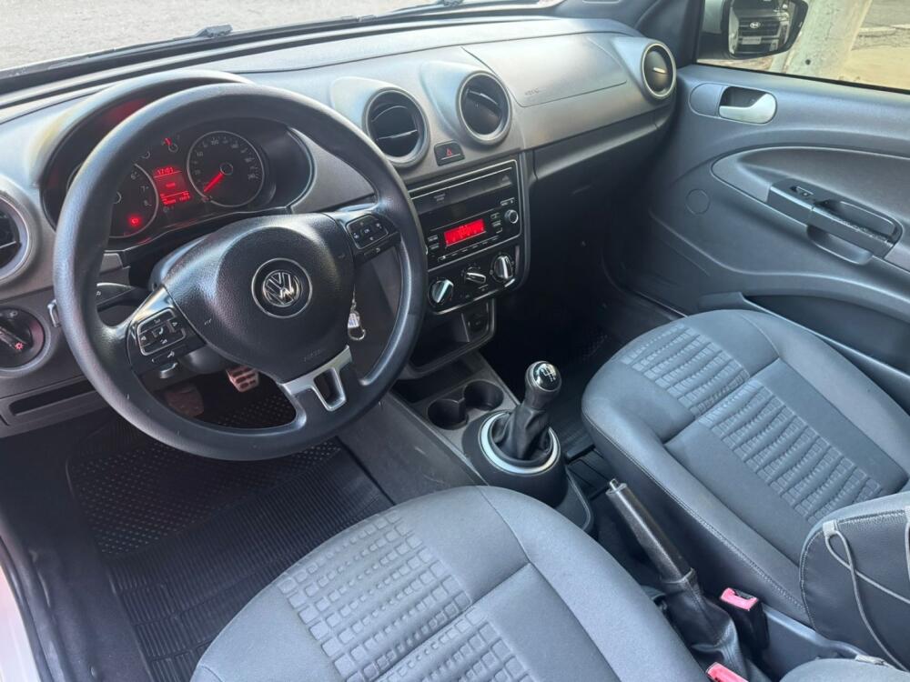 Volkswagen Saveiro Cab. Est.