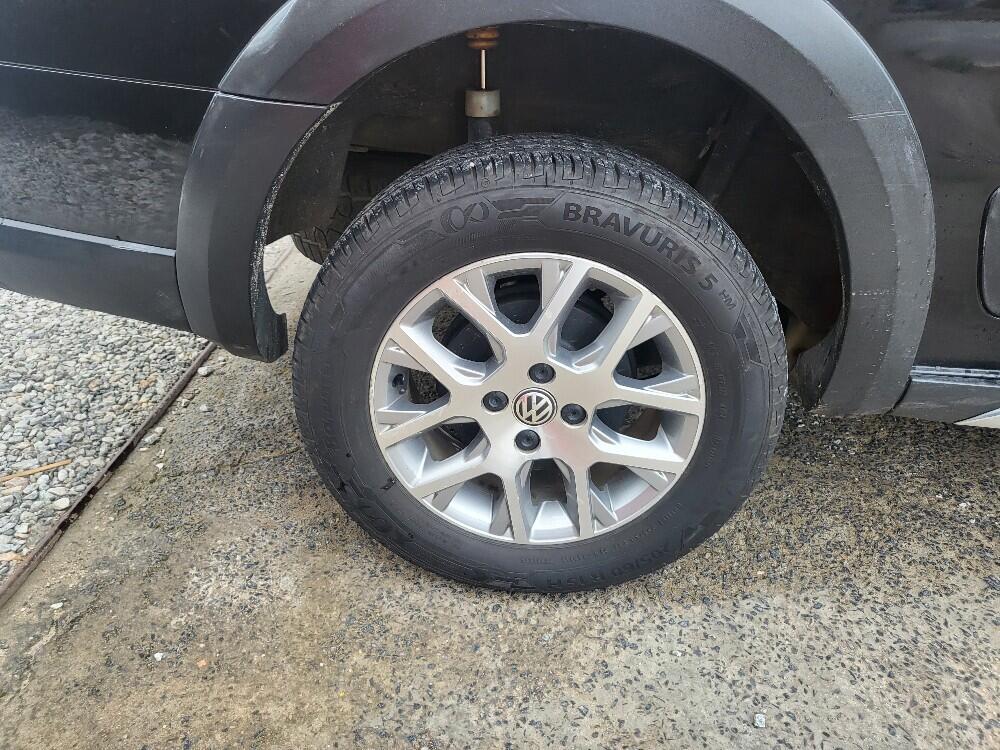 Volkswagen Saveiro Cab. Est.