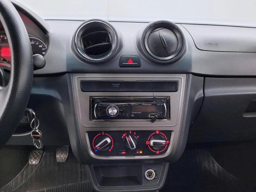Volkswagen Saveiro Cab. Est.