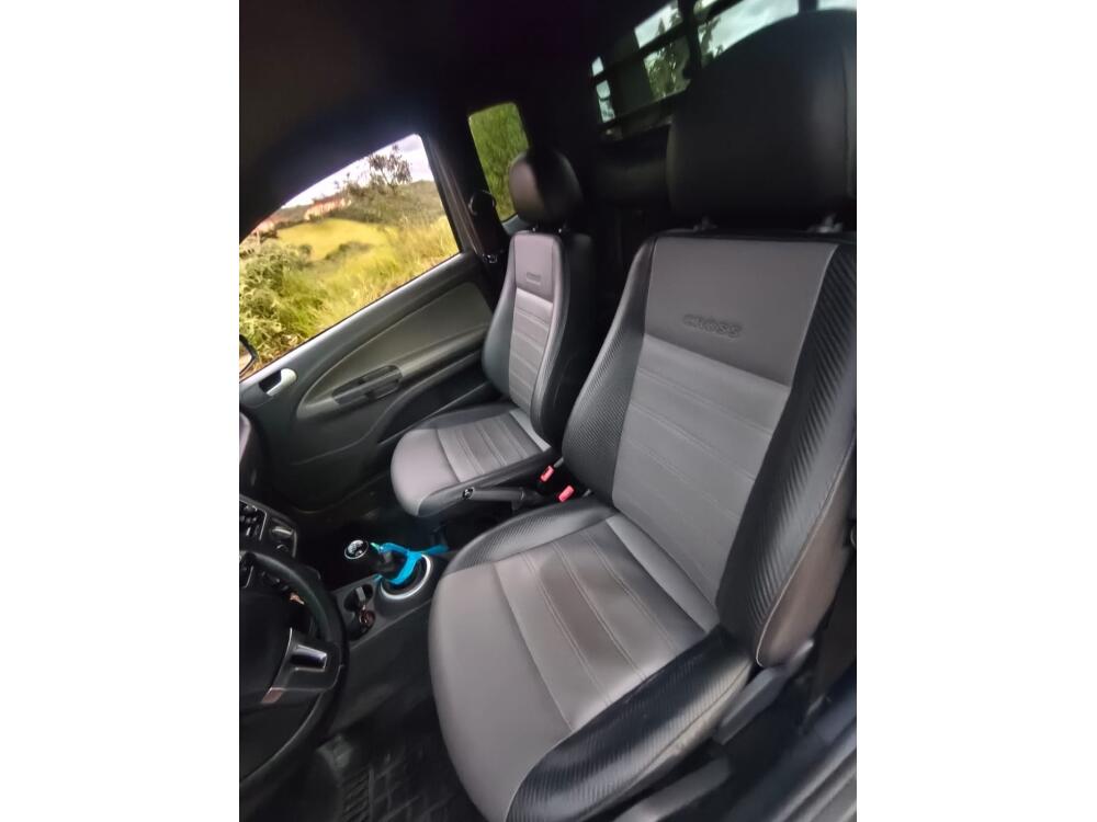 Volkswagen Saveiro Cab. Est.