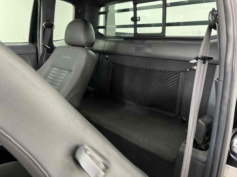 Volkswagen Saveiro Cab. Est.
