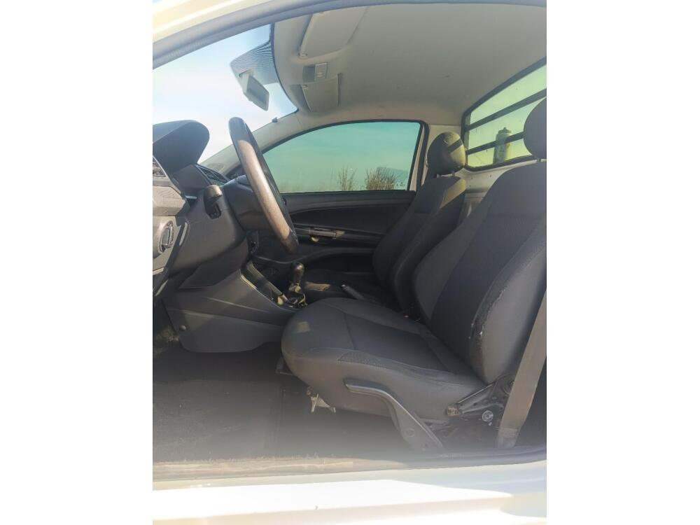 Volkswagen Saveiro Cab. Est.