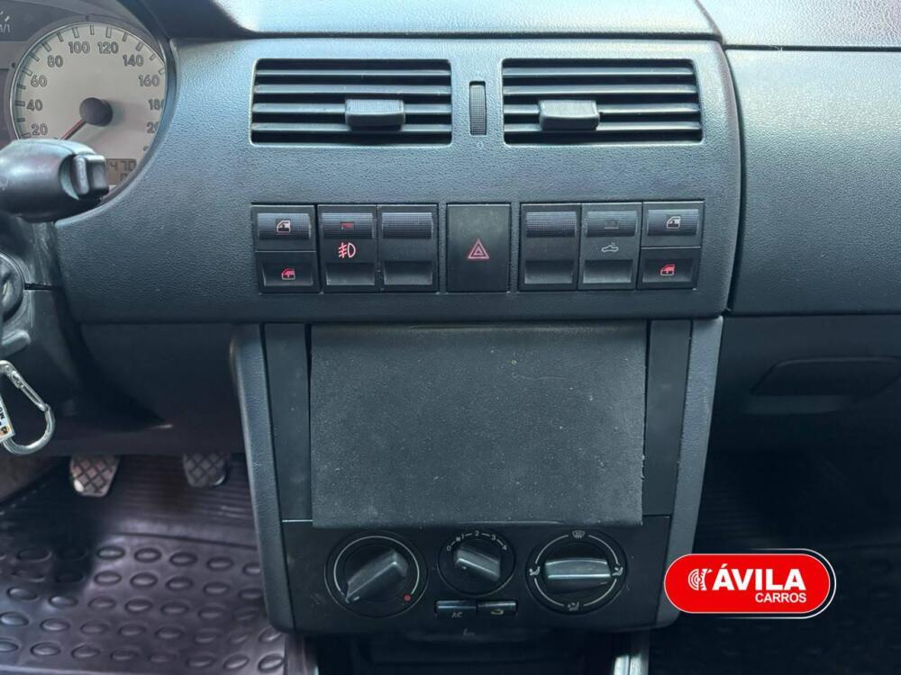 Volkswagen Saveiro Cab. Simples