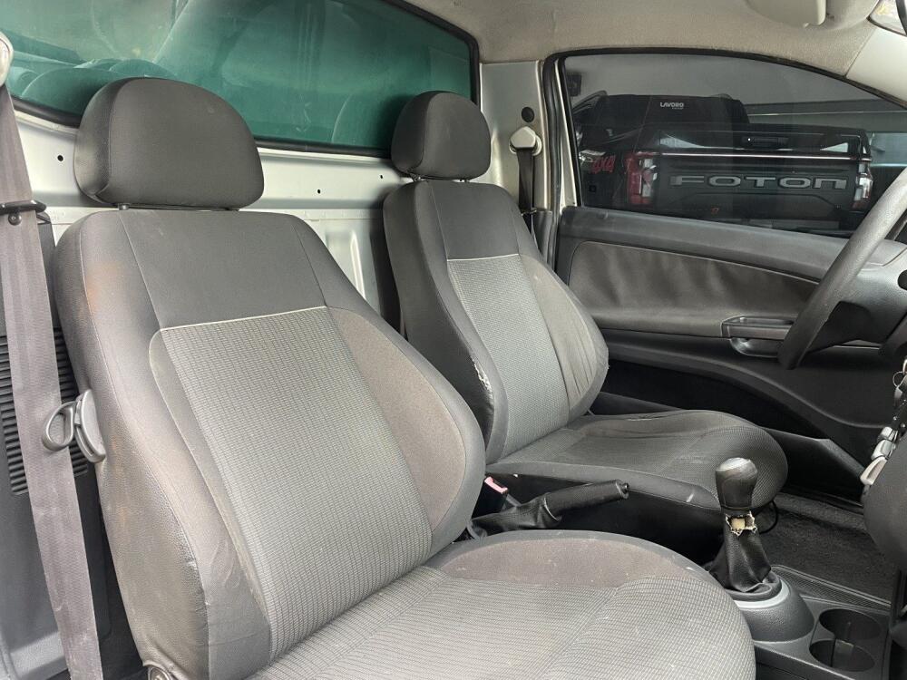 Volkswagen Saveiro Cab. Simples