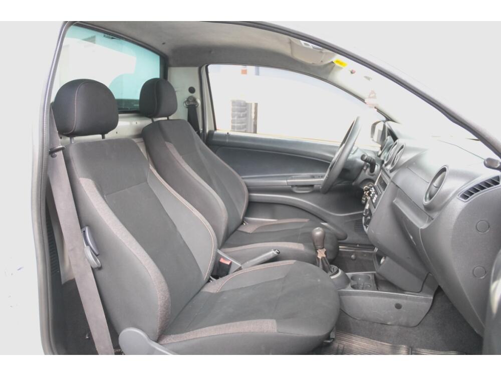 Volkswagen Saveiro Cab. Simples