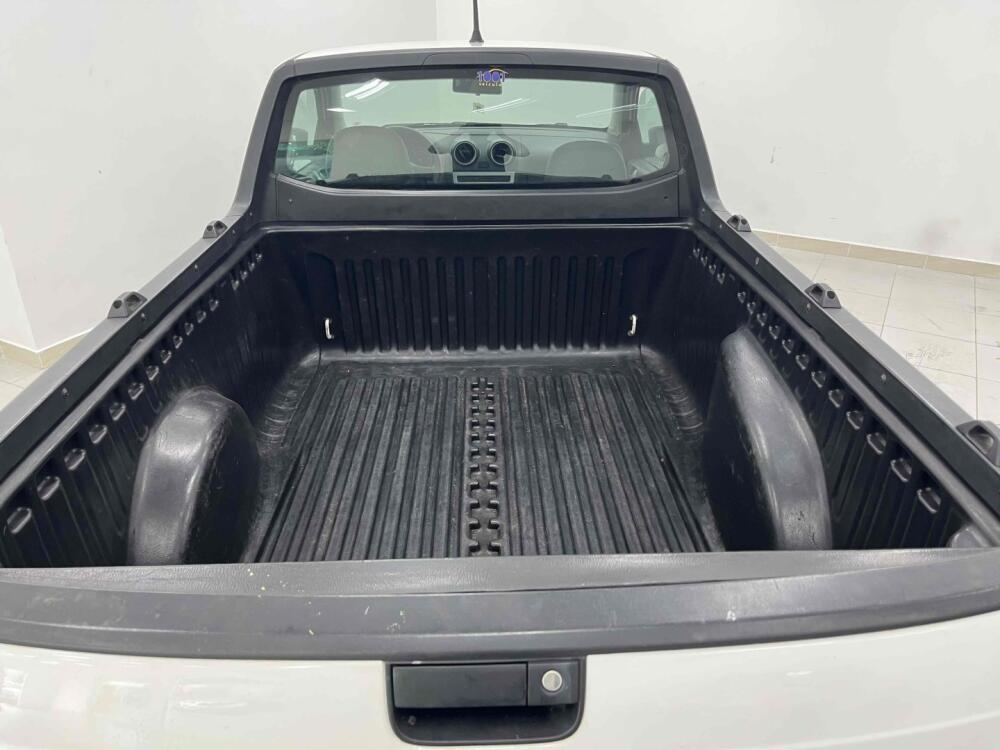 Volkswagen Saveiro Cab. Simples