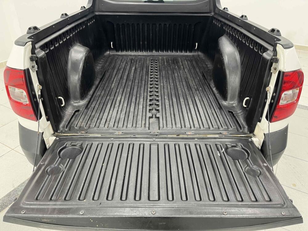 Volkswagen Saveiro Cab. Simples